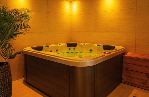 Wimereux Villa | Waterfront Villa Le Relais with Jacuzzi