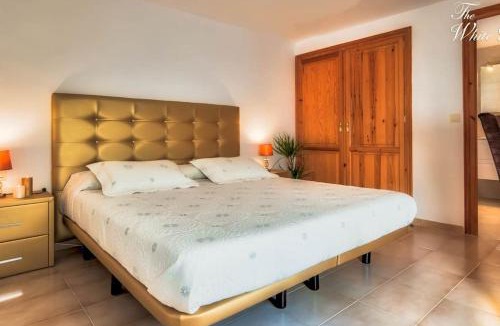 Colera Villa | Waterfront villa with breathtaking views and pool