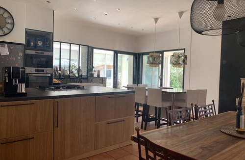 Pineto Villa | Waterfront villa with pool and jacuzzi