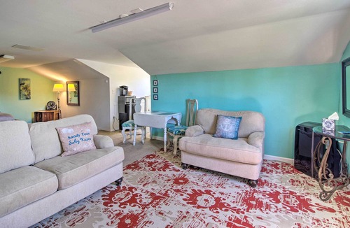 Tropic Villa | Waterfront Villa with Deck & Dolphin Watching!