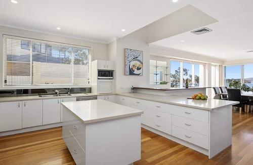 Point Clare House | Waterfront w/pool+ private jetty