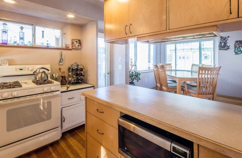 Wellfleet House | Waterfront w/views on Blackfish Creek!