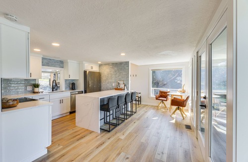 Olympia House | Waterfront Washington Getaway w/Hot Tub & Deck!