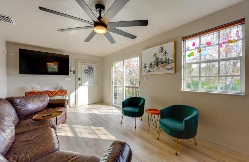 Weeki Wachee Gardens House | Waterfront Weeki Wachee Home with Dock and Game Room!