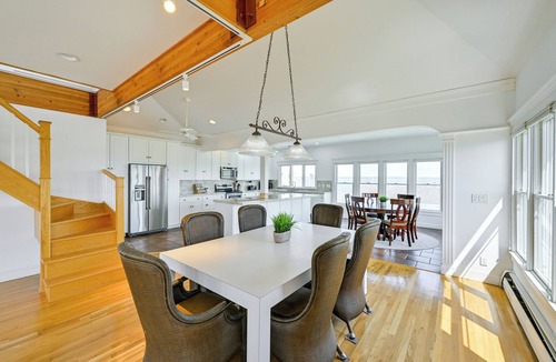 Suffolk County Cottage | Waterfront Westhampton Haven: Private Beach