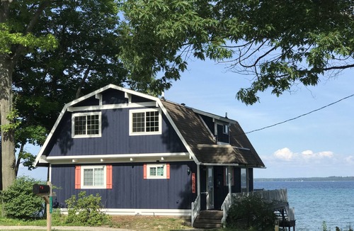 Traverse City Cottage | Waterfront Wine Country Cottage
