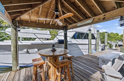 Stuart House | waterfront with dock