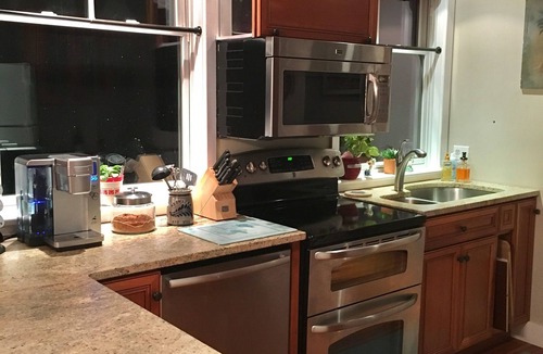 Rockville House | Waterfront With It’s Own Private Sandy Beach