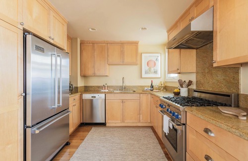 Sausalito House | Waterfront with Rooftop Deckn30 Night Min Stay