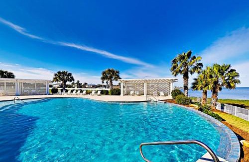 Rockport House | Waterfront Wonderland