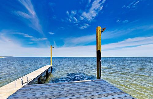 Rockport House | Waterfront Wonderland