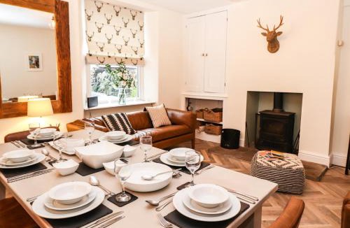 Waterhead House | Waterhead Cottage