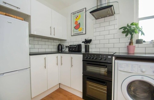 Hove Apartment | Waterloo Apartment | by Brighton Holiday Lets