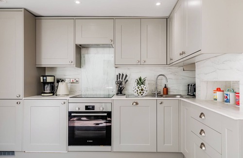 Waterloo House | Waterloo. Calling! Sleep in Style & Historic Vibes