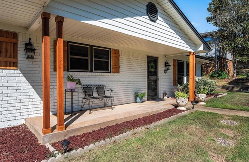 Denison House | Waterloo Lake Escape