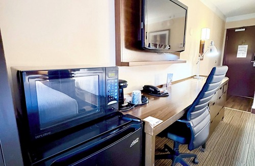 Waterloo Hotel | Waterloo Suites Hotel, Trademark Collection by Wyndham