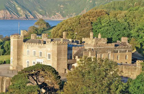 Watermouth Apartment | Watermouth Castle, Harbour Apartment