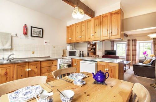 Leyburn Cottage | Waters Edge Apartment The Mill