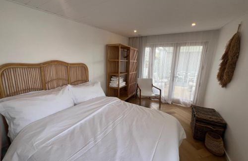 Warrenben House | Waters Edge