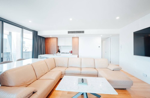 Warners Bay Apartment | Waters Edge