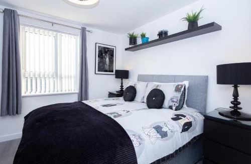 Clayton Apartment | Waters Edge