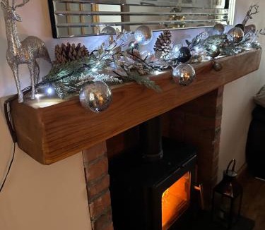 Pen-clawdd House | Waters Edge