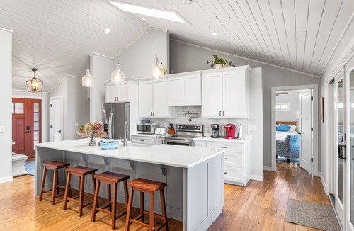 Markesan Cabin | Waters Edge Green Lake