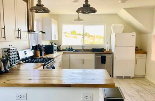 Bodega Bay House | Water’s Edge - Ocean views, Private hot tub