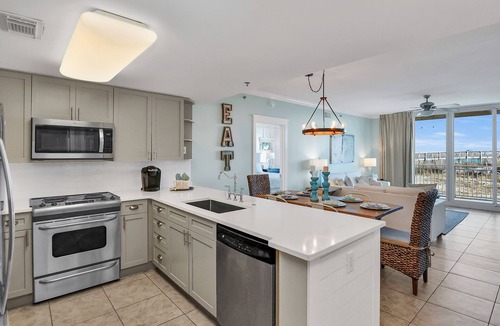 Fort Walton Beach Condo | 🌟 Waterscape A101 Oceanfront! Ground Floor 3BR + Bunkroom! Beach View!
