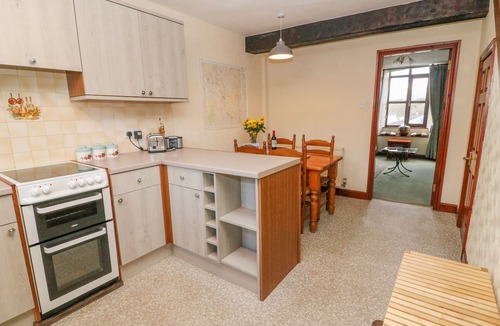 Giggleswick Cottage | WATERSHED COTTAGE, pet friendly, with a garden in Settle