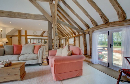 Abbess Roding House | Watersheet Farm Barn