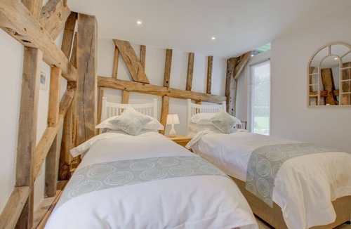 Abbess Roding House | Watersheet Farm Barn