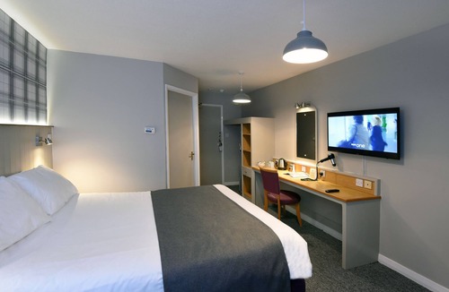 Warrington Hotel | Waterside By Greene King Inns