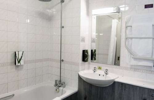 Warrington Hotel | Waterside By Greene King Inns