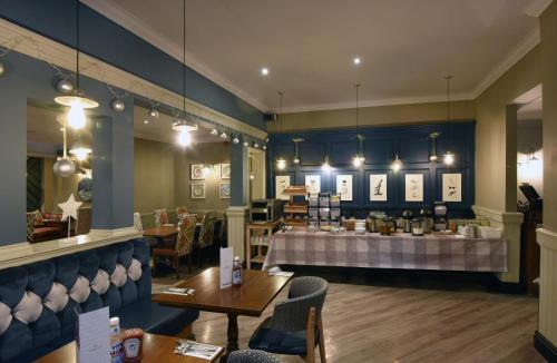 Warrington Hotel | Waterside by Greene King Inns