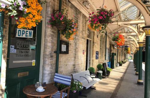 Knaresborough Bed & Breakfast | Waterside Cottage Bed and Breakfast