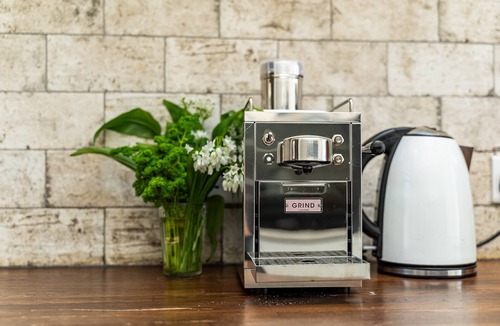 Flushing House | Waterside cottage with sea views & log burner