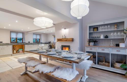 Knaresborough House | Waterside House