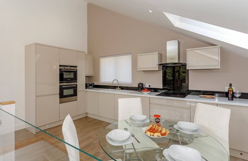 Rastrick Cottage | Waterside Lodge Thirteen - UK11853