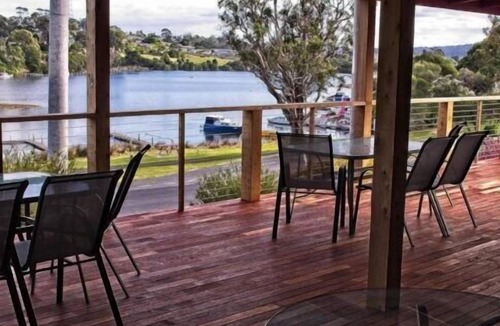 Mallacoota House | Waterside Unit 6 Mallacoota