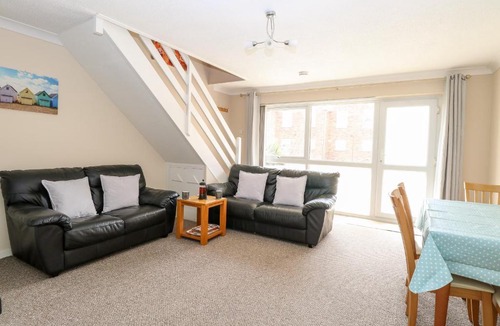 Corton House | Waterside Villa