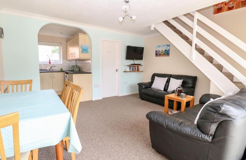 Corton House | Waterside Villa