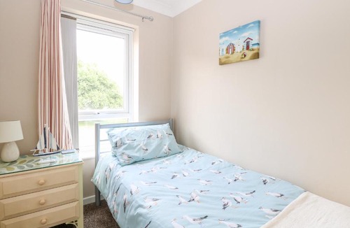 Corton House | Waterside Villa