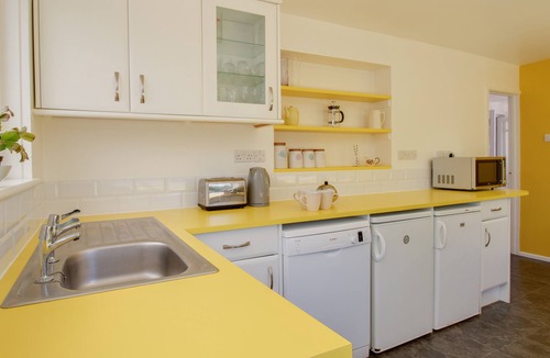 Osmington Mills Cottage | WATERSON, pet friendly, with open fire in Osmington