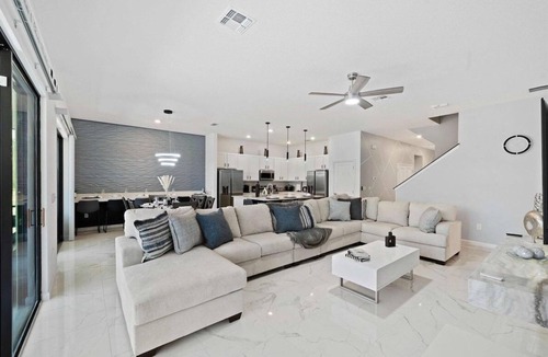 Davenport Cottage | Watersong Swanky