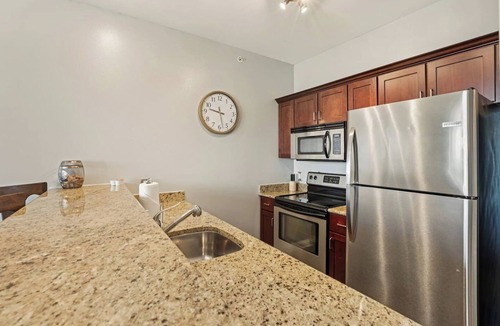 Lake Delton Condo | Waterview at Delton Grand