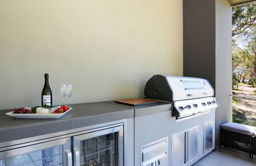 Huskisson House | Waterview by Experience Jervis Bay