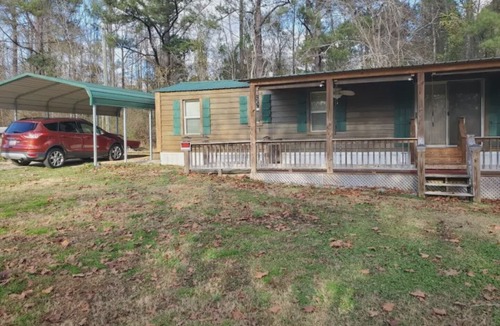 Liberty Hill House | WaterWalk Cottage