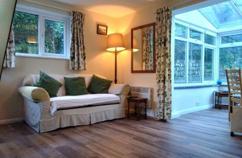 Porth House | Waterwitch Cottage