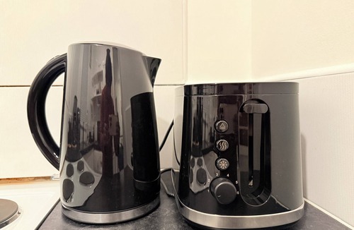 Watford Apartment | WATFORD URBAN HAVEN STYLISH FLAT WITH PARKING